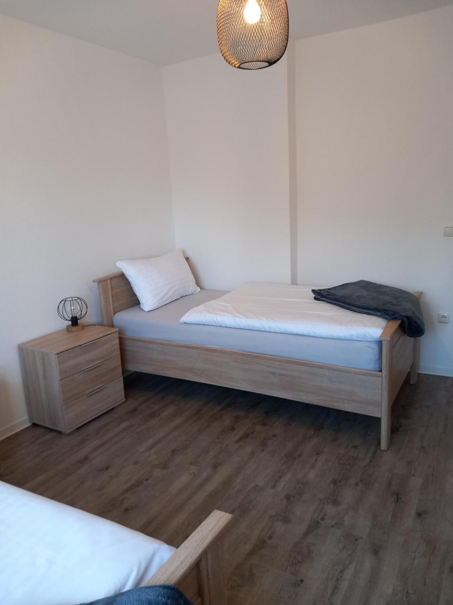 City Apartment Duisburg 1#Netflix &Wlan &Kingsize Bett &Kaffee Maschine & Central & 500M Innenhafen & 2 Min U Bahn Luaran gambar