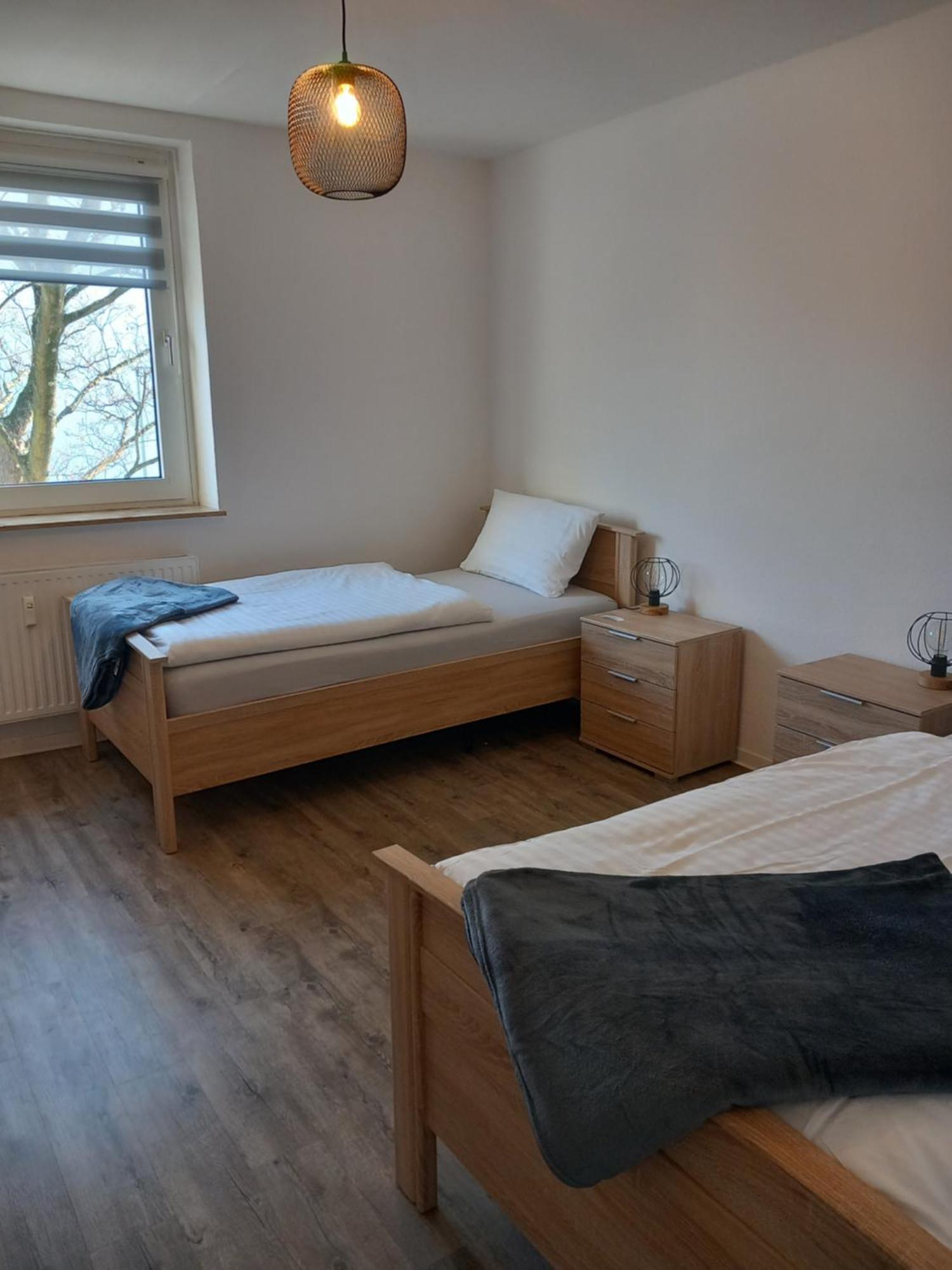 City Apartment Duisburg 1#Netflix &Wlan &Kingsize Bett &Kaffee Maschine & Central & 500M Innenhafen & 2 Min U Bahn Luaran gambar