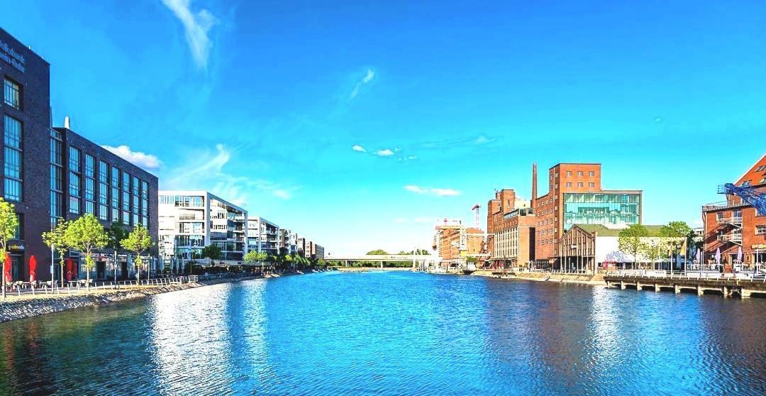 City Apartment Duisburg 1#Netflix &Wlan &Kingsize Bett &Kaffee Maschine & Central & 500M Innenhafen & 2 Min U Bahn Luaran gambar